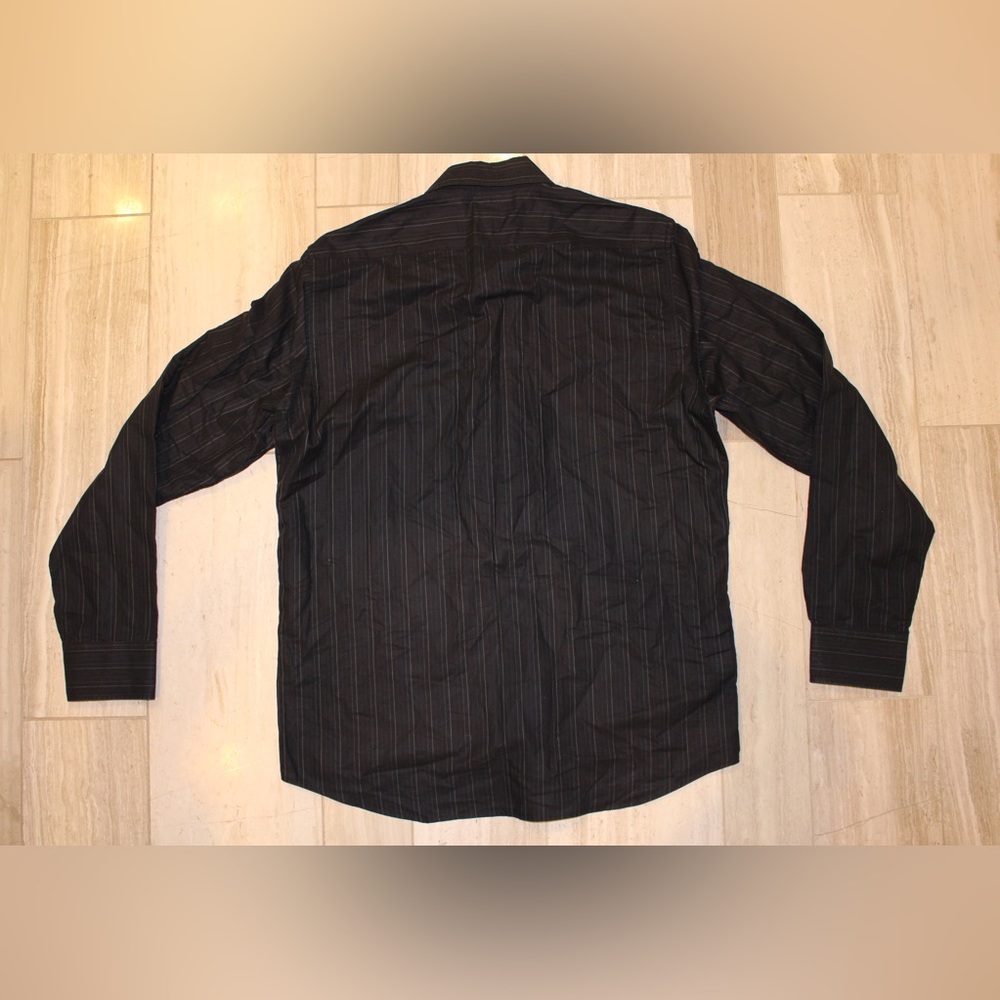 Hugo Boss Button Up - Picture 2 of 5